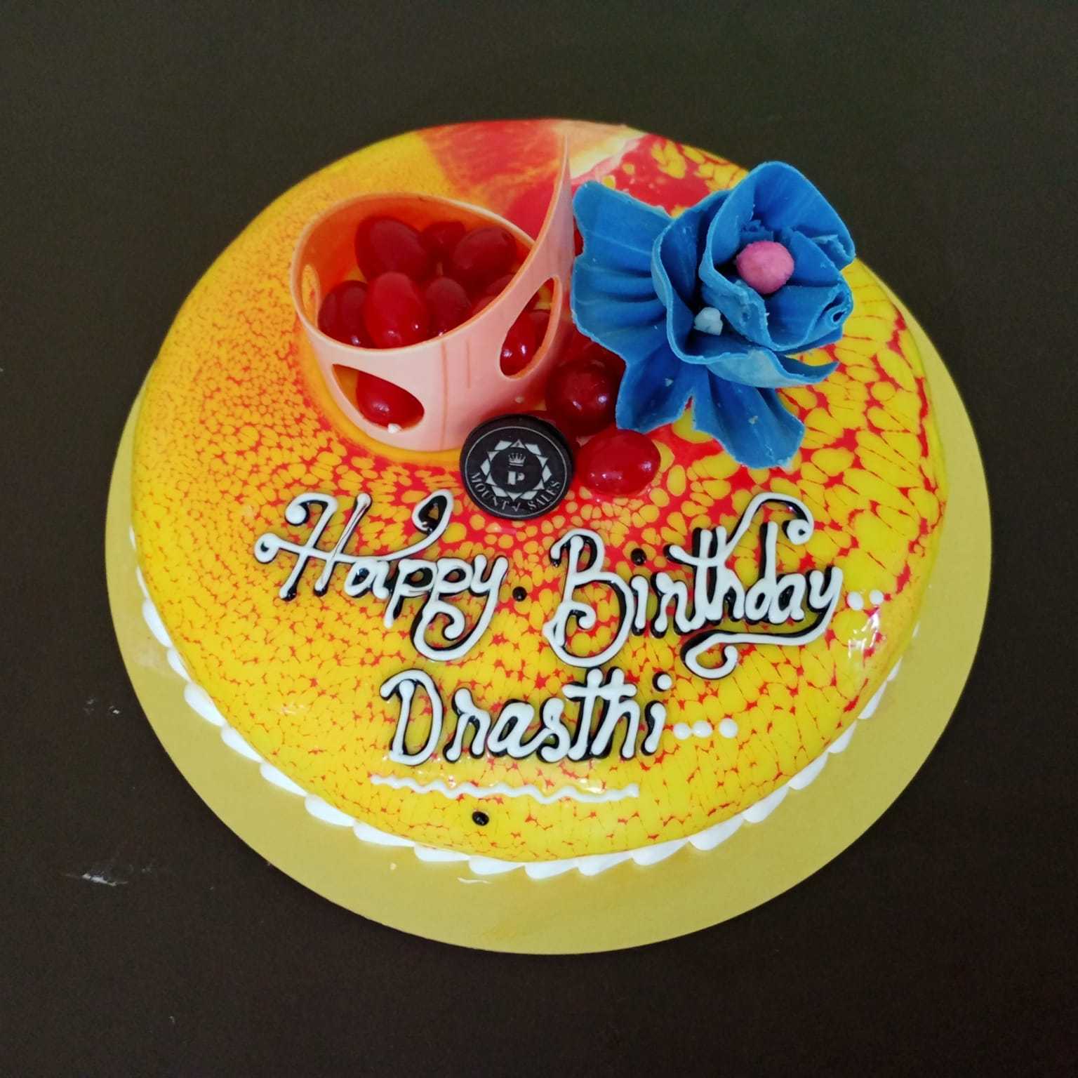 Premium RED N White Velvet Cake